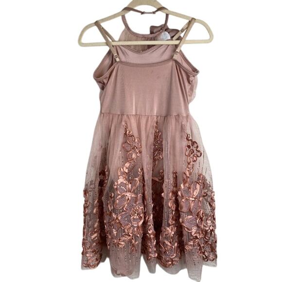 Curtain Call-Dancers Performance Dress Costume Style Eyes Open - Picture 5 of 7